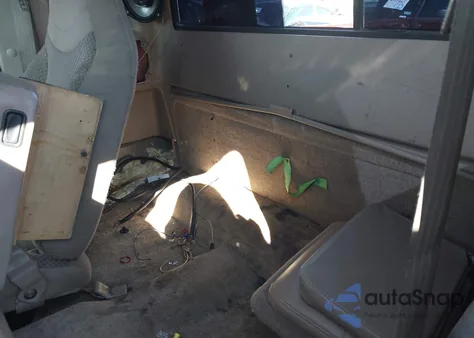 1998 Ford Ranger Splash/Xl/Xlt z USA, uszkodzony, nr VIN 1FTYR14U3WPA10534